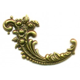 The antique silver cornucopia base is used as the base for the Victorian Tussie Mussie Brooch.