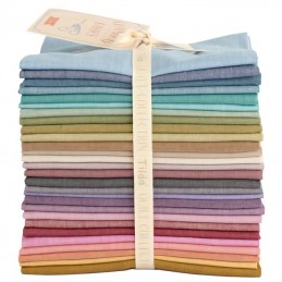Tilda® Basics Chambray Fabrics Fat Quarter Bundle includes 28 fabrics.